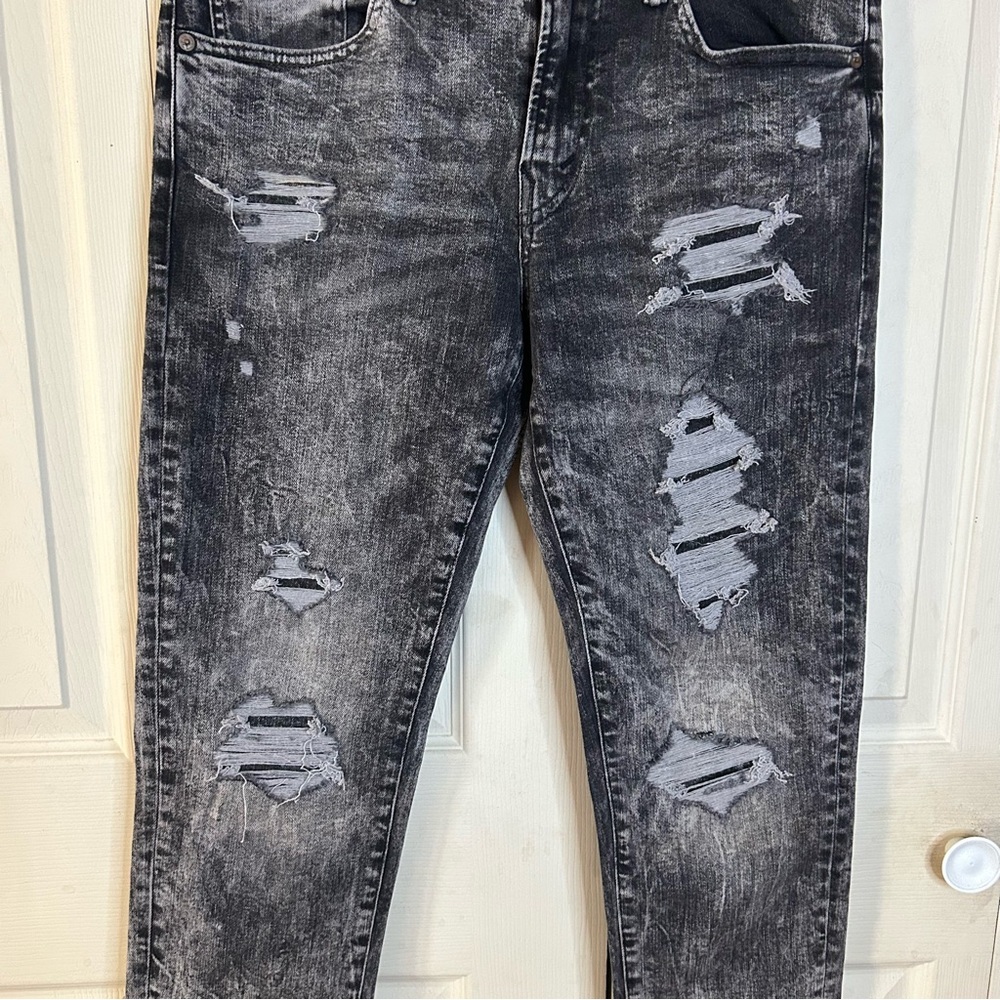 American Eagle Outfitters Black and Gray Skinny Jeans with Distressed Finish - Picture 2 of 9